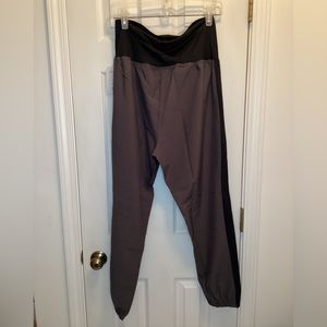 Isabel Maternity Active Jogger with Crossover Panel Brand New w Tag Medium Grey